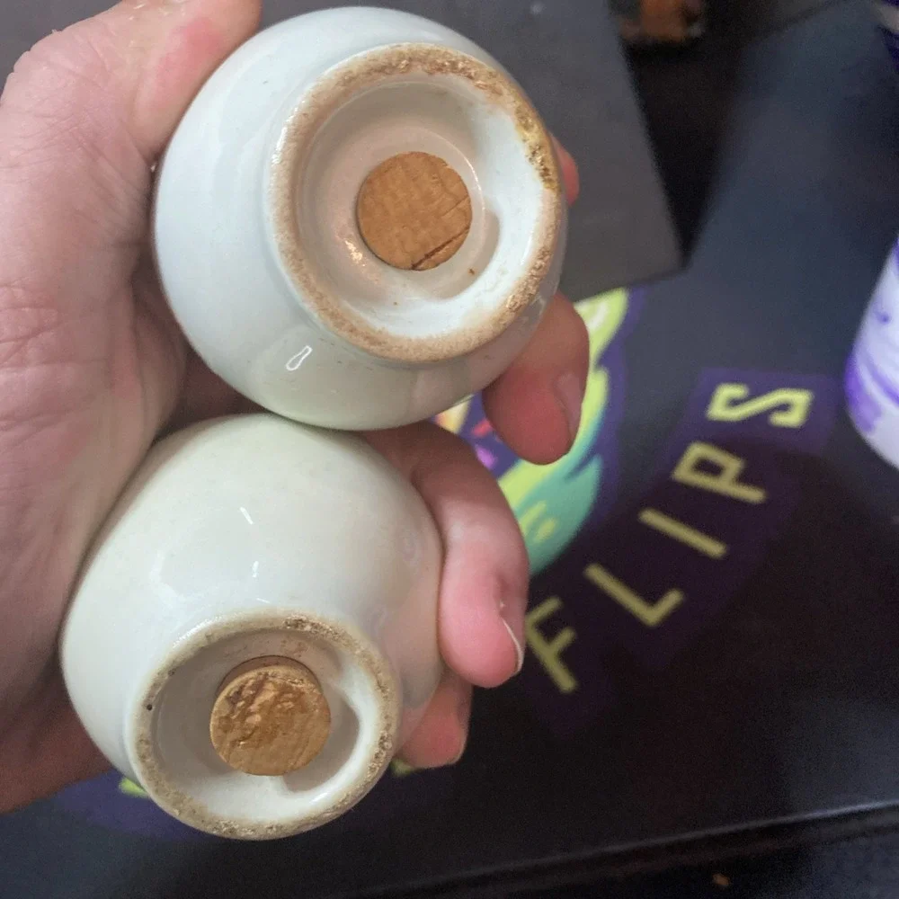 Vintage Off White Salt And Pepper Shakers  G2